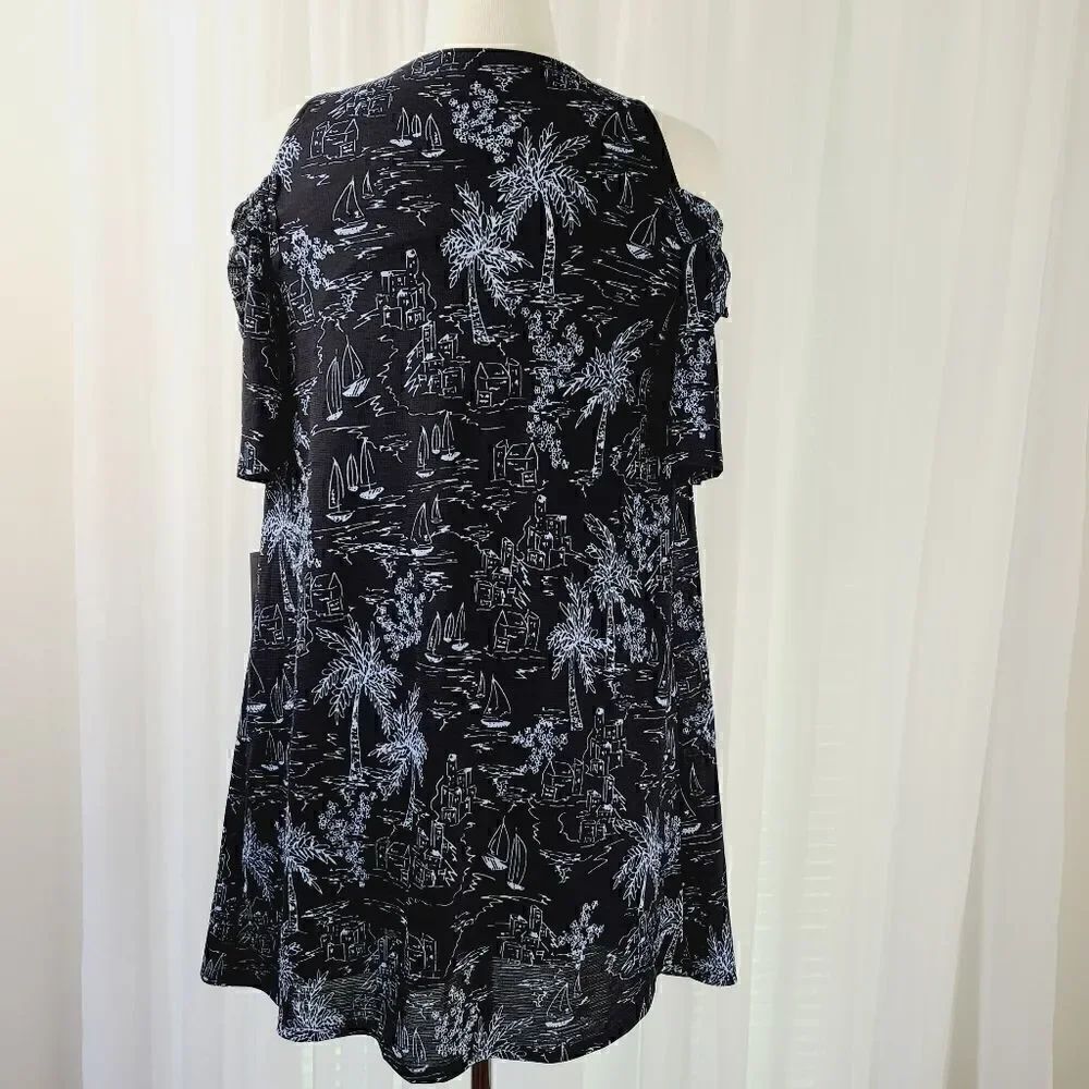 LC Lauren Conrad Cold Shoulder - Picture 8 of 11